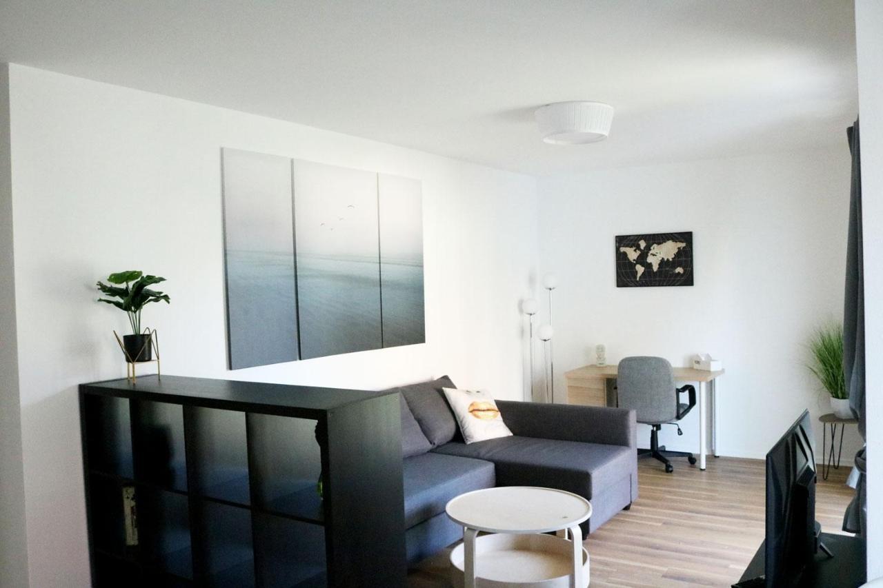 Work & Apartment